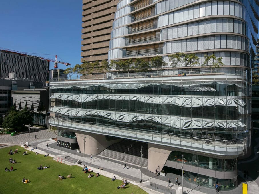 Industrial-Design-UTS-Central-Operable-Louvres-Tilt-Industrial-Design