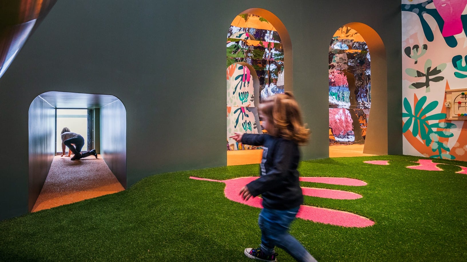 Indoor Upside-down play space gum nut themed large pods