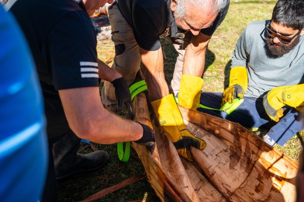 The making of the nawi for the artwork at the Sydney Fish Market.